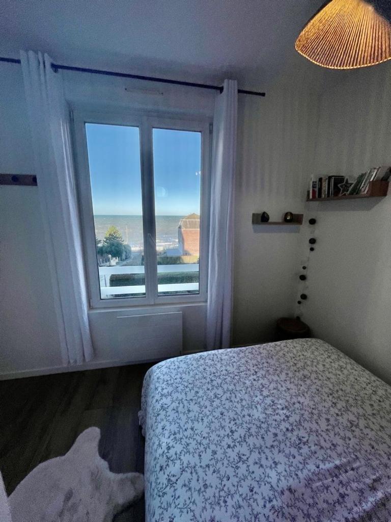 La Belle Etoile Apartment Ault Exterior photo